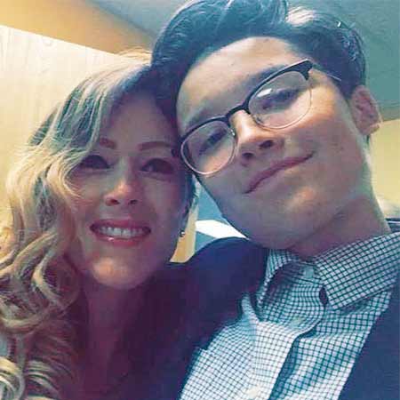 Image of Crystal, mother of a child in prison who uses Level's prison education program